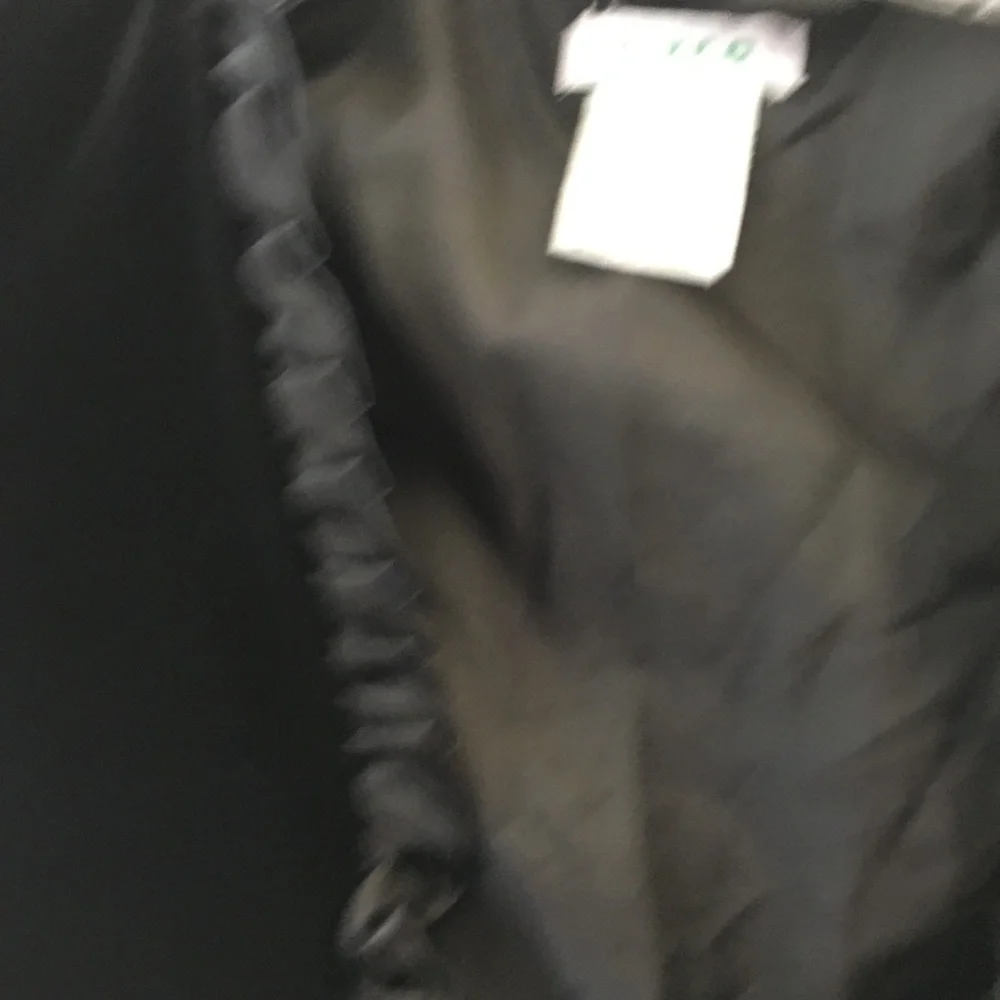 FINAL MARKDOWN Little girls circo black velvet jacket 18 months
